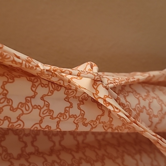 NWOT geometric patterned tie waist dress 💛 - Picture 11 of 16